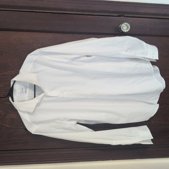 Calvin Klein Bundle Of Three Non Iron Long Sleeve Dress Shirts Size 17 - Picture 8 of 11